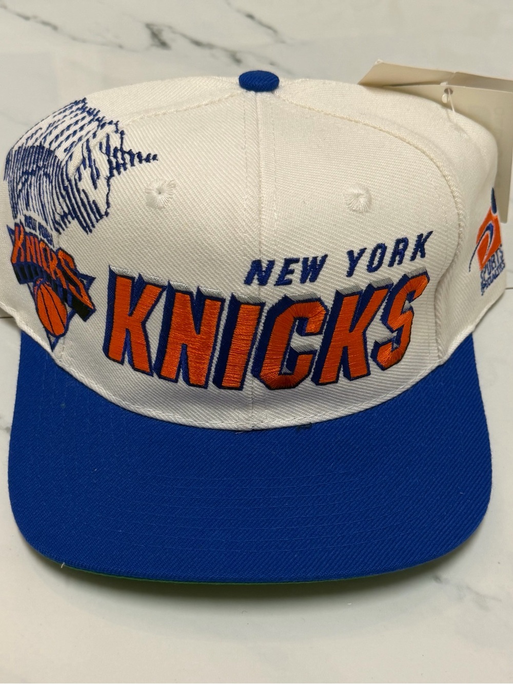 VTG 1990s Sports Specialties New York Knicks Snapback NWT
